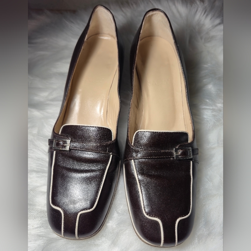Bally Dark Brown Leather Loafers‎ with Cream Trim
